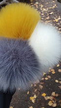 Load image into Gallery viewer, Eco fox pompom
