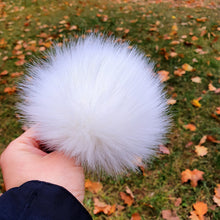 Load image into Gallery viewer, Eco fox pompom
