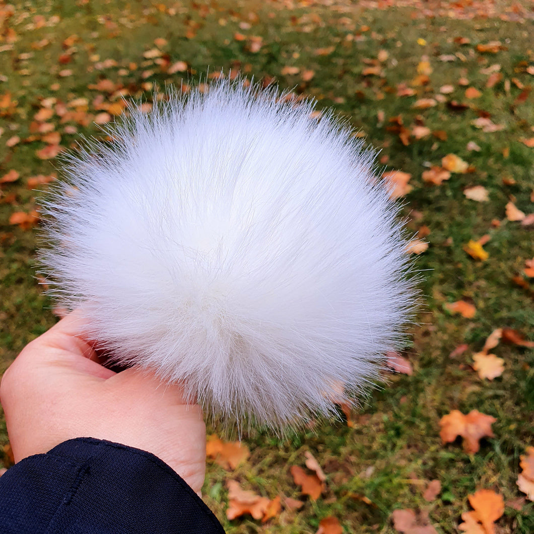 Eco fox pompom