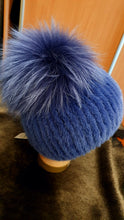 Load image into Gallery viewer, Mink hat with silver fox pompon
