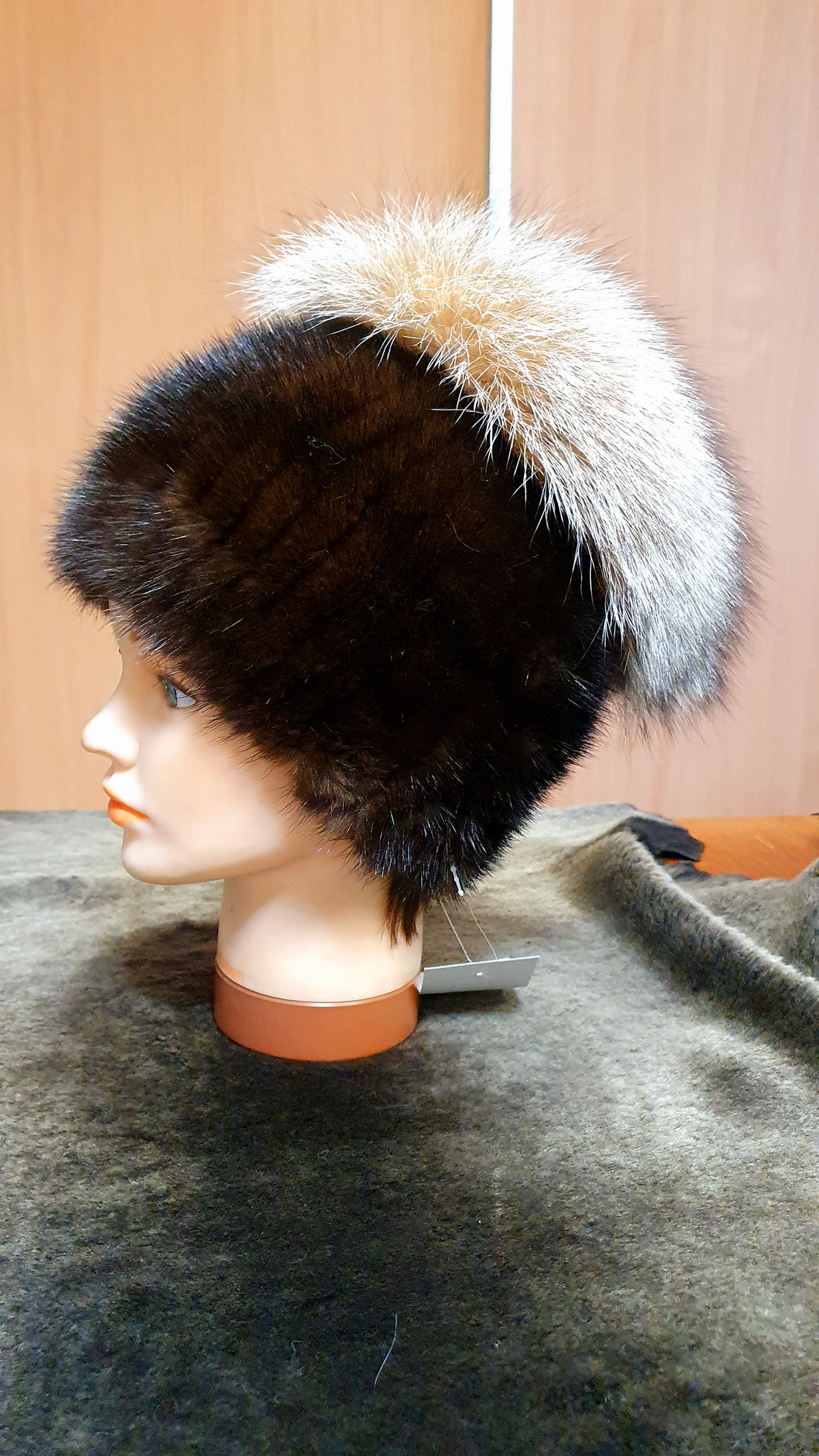 Mink hat with silver fox