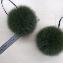 Load image into Gallery viewer, Green polar fox pompom.
