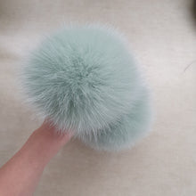 Load image into Gallery viewer, Mint pompom
