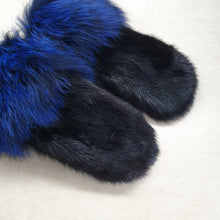 Load image into Gallery viewer, Mink + silverfox mittens 7
