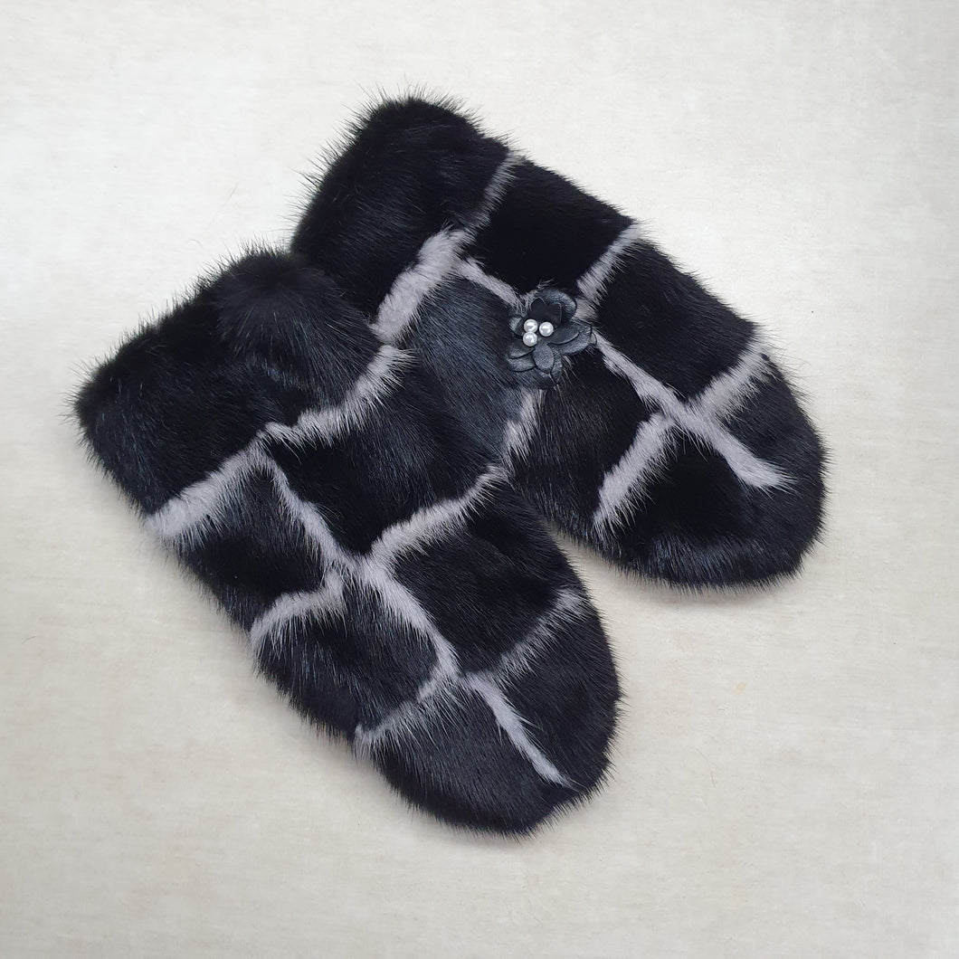 Mink mittens 7