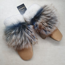 Load image into Gallery viewer, Leather &amp; silverfox &amp; sheep mittens 7
