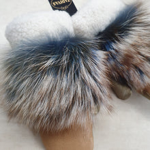 Load image into Gallery viewer, Leather &amp; silverfox &amp; sheep mittens 7
