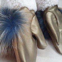 Load image into Gallery viewer, Leather &amp; silverfox &amp; sheep mittens 7
